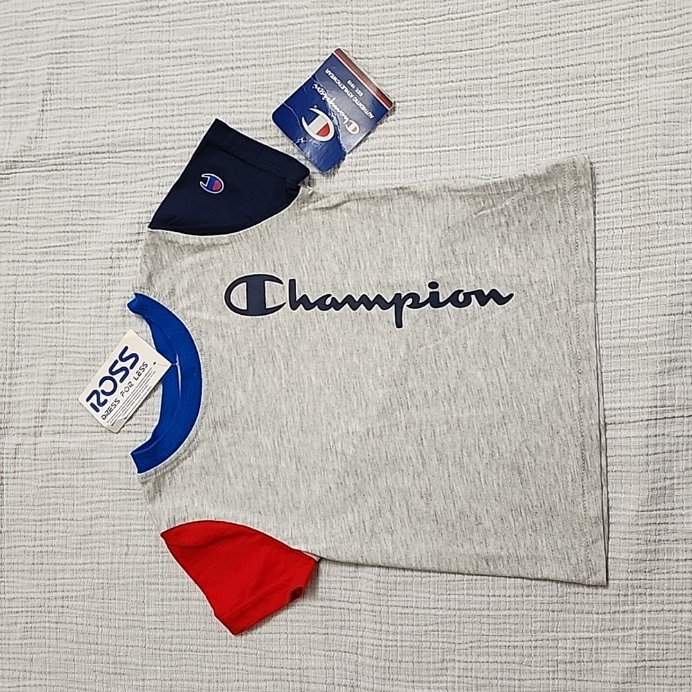 Champion Boy's Shirt Size: 18M